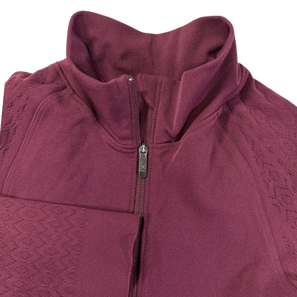 Lululemon Reveal 1/2 Zip Pullover Womens Seamless Ruby Burgundy Fits Like 2 to 4